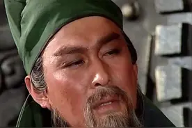 《四大名著》虽然背景年代不同，但却同时提及一人，此人是谁？图片