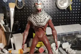 比怪兽还像怪兽的赛文奥特曼模型图片