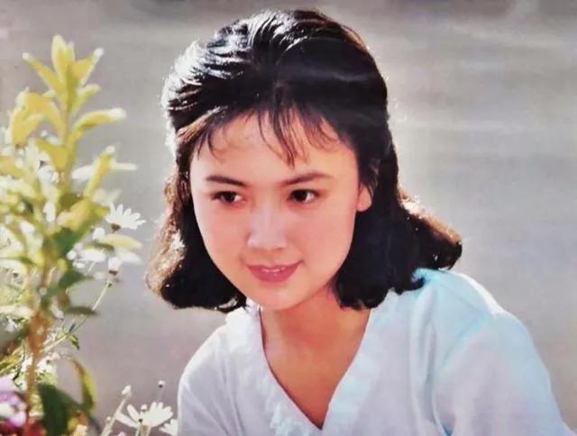 这位女市长利用职权大肆受贿，包养小鲜肉，她是谁？