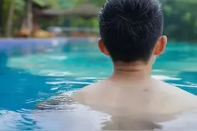 泡温泉舒服又保健？吉林名医告诉你：有些人真的不适合图片