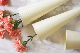 12句经典催泪歌词，再读已是曲中人图片