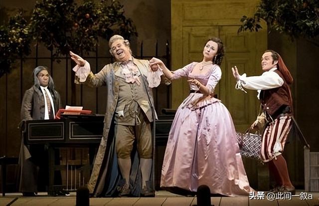 ������ľ���ϲ��硶��ά��������ʦ���еİ����뷴��