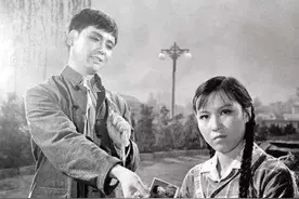 豫剧大师常香玉病重时邀请《朝阳沟》剧组会面，其实就是为清恩怨图片