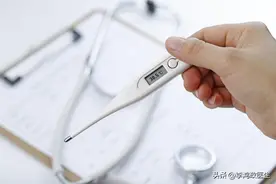 我儿子高烧40°C，退烧药效果不好，跟大家分享一些经历。图片