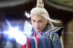 《少年歌行》雷云鹤指法最强，东君拳法最强，谁剑法、掌法最强？图片