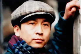 陈晓旭的前夫毕彦君：低调拍戏38年，离婚后再娶圈外妻子恩爱至今图片