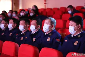 青春火焰蓝 逐梦新征程”元旦文艺汇演图片