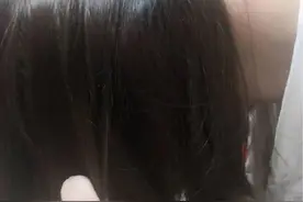 “睡扁头”长大有多毁娃？一张图引网友吐槽：家长别再害娃了图片