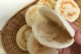 自制万能肉夹馍饼，多加1步，个个空心，夹肉菜太方便，好吃易做图片