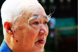 男性在50岁之后，眉毛突然之间变长说明会长寿吗？答案在这儿！图片