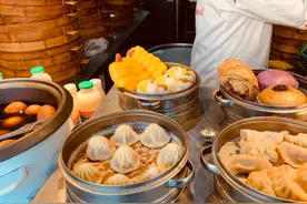 上海55岁早餐店老板，每天坚持喝3两白酒，现在身体变成啥样了？图片