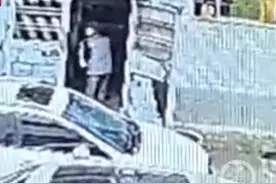 “八旬老人取快递猝死”追踪② 律师：快递公司有一定责任图片