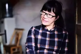 余秀华色解唐诗被网友批评，她与网友对骂，学者称有深厚学理支撑图片