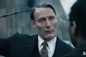 《神奇动物：邓布利多之谜》十大彩蛋！拔叔版格林德沃好带感图片