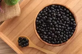 《肾之谷，豆中之王——黑豆》图片