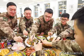 北疆食堂丨春节 晒晒北疆兵哥兵姐的年夜饭图片