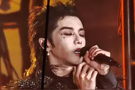 央视指名批评华晨宇!从嚣张的“乐坛之神”到过街老鼠人人喊打图片