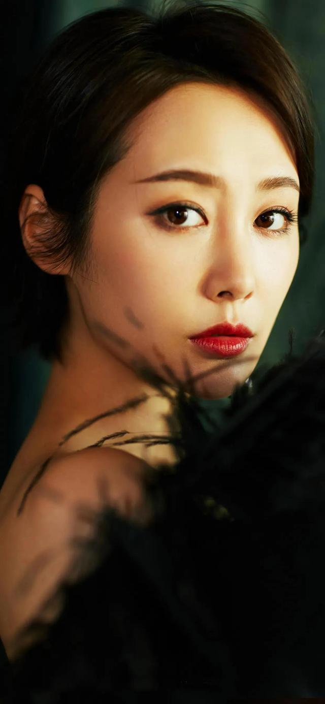 气质女神李纯-北斗星百科网