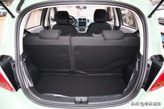 续航超300km，才4.98万，奔奔E-Star能撬动宏光MINIEV的墙角吗？