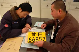 电动车、摩托车实施带牌销售，为老百姓带来方便，一次性说清楚图片