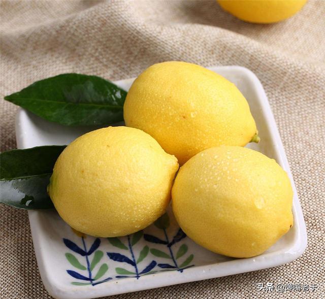 寤鸿涓€佸勾浜猴細杩囧勾涔版按鏋滐紝杩?绉嶅彲浠ユ斁蹇冨悆锛屼綆绯栧ソ鍚冭惀鍏婚珮