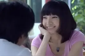 名模春晓：凭借《奋斗》走红，与彭坦闪婚，13年婚姻恩爱如初图片