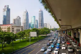 4月1号起，驾照考试将有2项调整，包括C2增驾C1取消理论考试图片