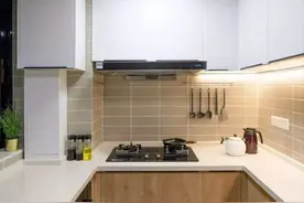 厨房里躲不开的6个卫生死角，平时经常忽略，年底大扫除记得清理图片