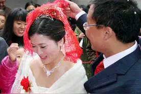 2017年，刘林进城务工，家里妻子竟抛下2个女儿，偷偷与别人生娃图片