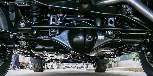 「普拉多2.7」2TR搭载机械增压 卓尔不凡 奢华首先 尽显非凡本领