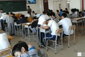 我在技校开奶茶店的日子里，见证了00后的疯狂生活，真的无法理解图片