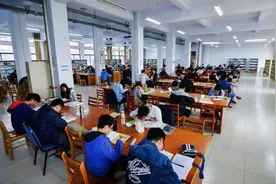 江苏省2023年“专转本”录取分数线公布 今起可查成绩图片