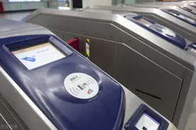 父母户口迁到广州，一定要去领的福利，你知道嘛？图片