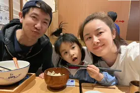 微笑女王李呈媛：恋过钱枫，嫁梅婷前夫获幸福，却被精神障碍打破图片