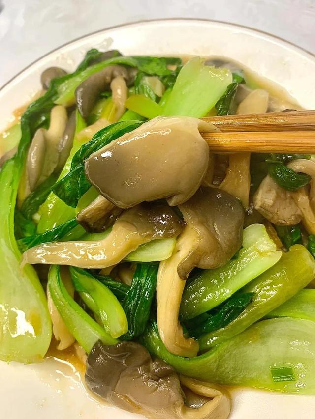 比吃肉还带劲的6道家常素菜,清淡少油又实惠,香辣开胃又下饭!