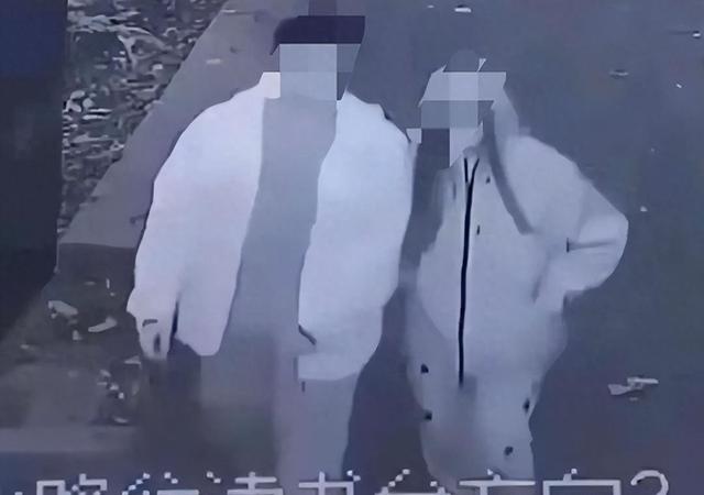 露骨爱爱遭直播，男女主角被拘留！