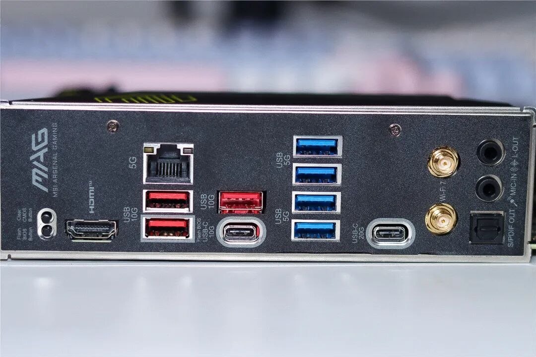 太香了!适合新手小白的微星B850M 迫击炮超频教程终于来了