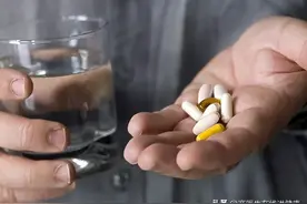 医生提醒：服用降糖药二甲双胍期间，若出现这3种情况，立即停药图片