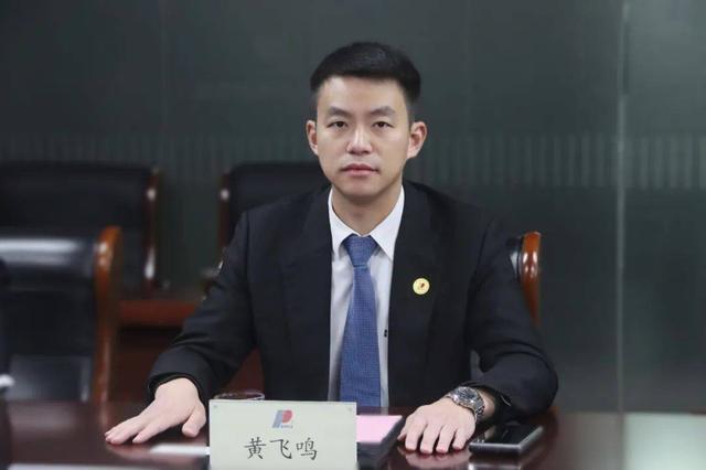 乌鲁木齐城投党委书记、董事长宋金刚到访人民电器上海公司考察