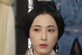 被称为“影帝收割机”的曾黎，连富大龙都被抛弃，只因为“穷”图片