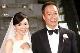 富豪郭台铭58岁娶小24岁舞女，6年内连生三胎，小女儿与孙子同岁图片