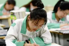 同样都是上高中，走读和住校差距不是一星半点，学生千万别选错了图片
