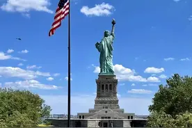世界七大奇迹之一自由女神像图片