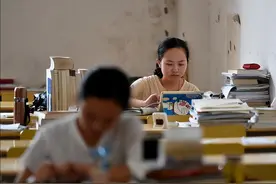 对于大学生来讲，究竟是“保研”好还是“考研”好？图片