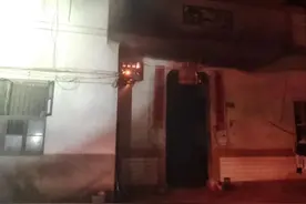 夏季用电需警惕！宜春一民房电表箱突然着火…图片