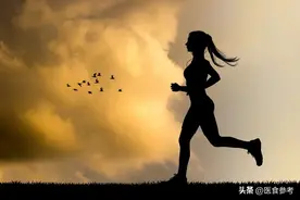 哈佛专家推荐：对身体最好的5种运动图片