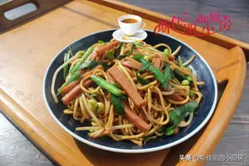 一个人的极简午餐，简单好吃又快捷，网友：一人食也要有滋有味图片