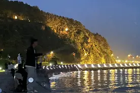 涨潮垂钓，退潮赶海， 荣成蜊江、斜口岛潮汐时间表来了图片