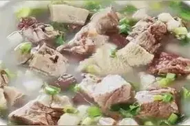 羊肉汤的正确做法，方法简单，味道鲜美，营养又健康，太好喝了图片