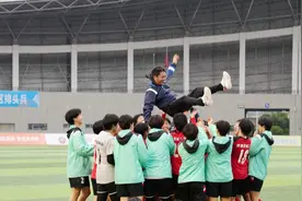 中青赛决赛全扫描（中）：上海女足成就双冠王 历城二中迎来新舞台图片